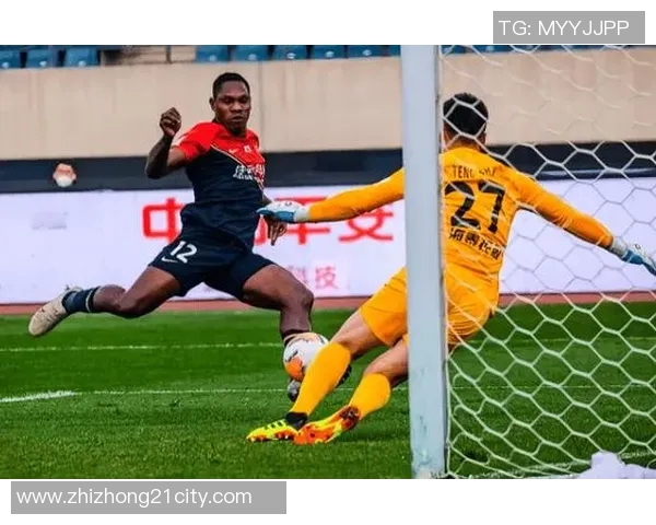 福冈黄蜂与广岛三箭激战正酣谁能在这场对决中笑到最后 福冈黄蜂与广岛三箭激战正酣谁能在这场对决中笑到最后